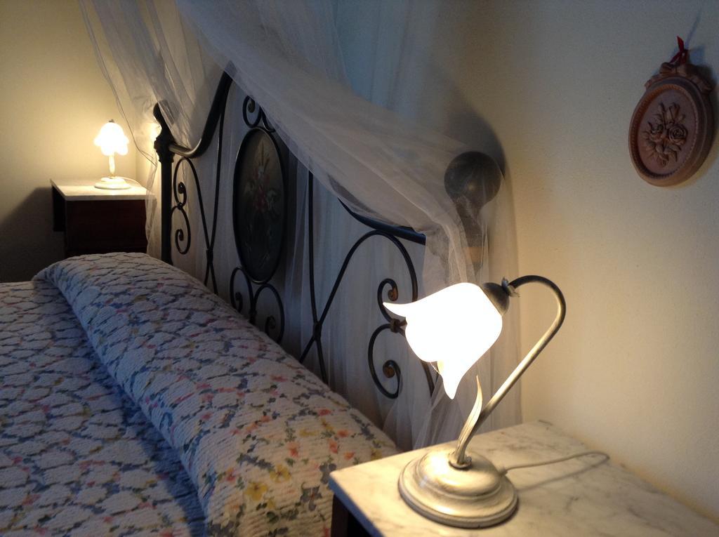 Antica Sosta Guest House San Miniato Room photo