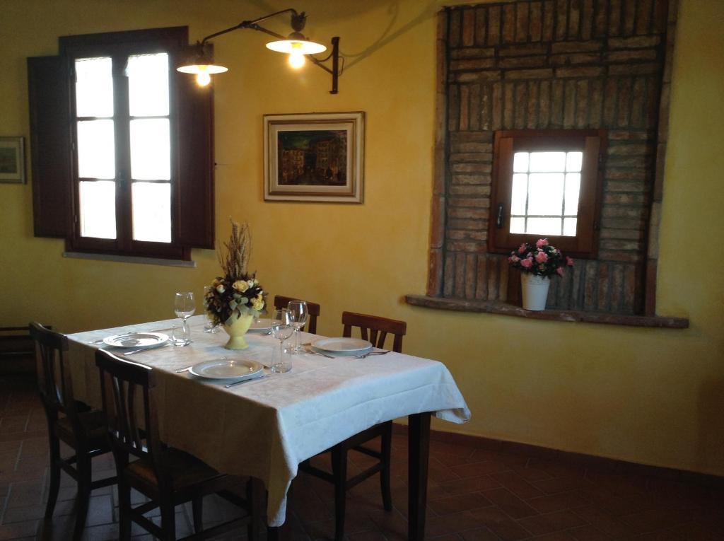 Antica Sosta Guest House San Miniato Room photo
